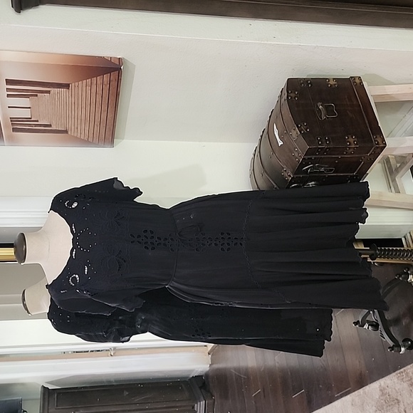 Used Johnny Was dress Small - Picture 2 of 10